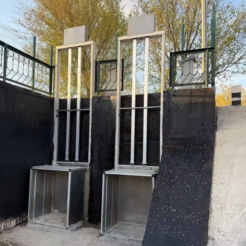 Water Control Gates