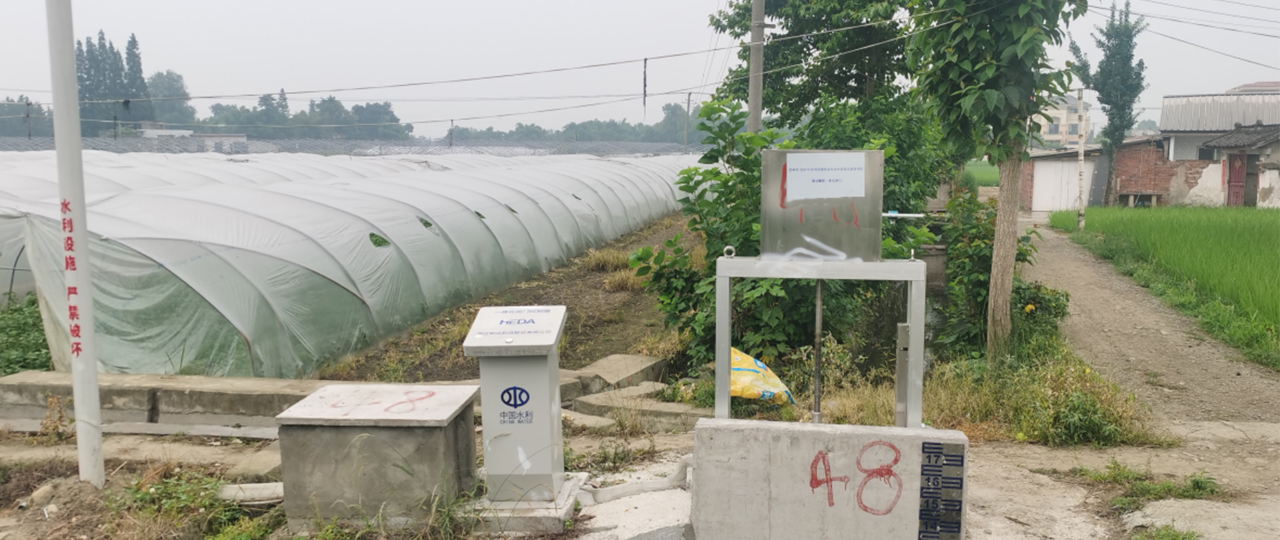 Intelligent integrated screw gate Intelligent integrated screw gate
