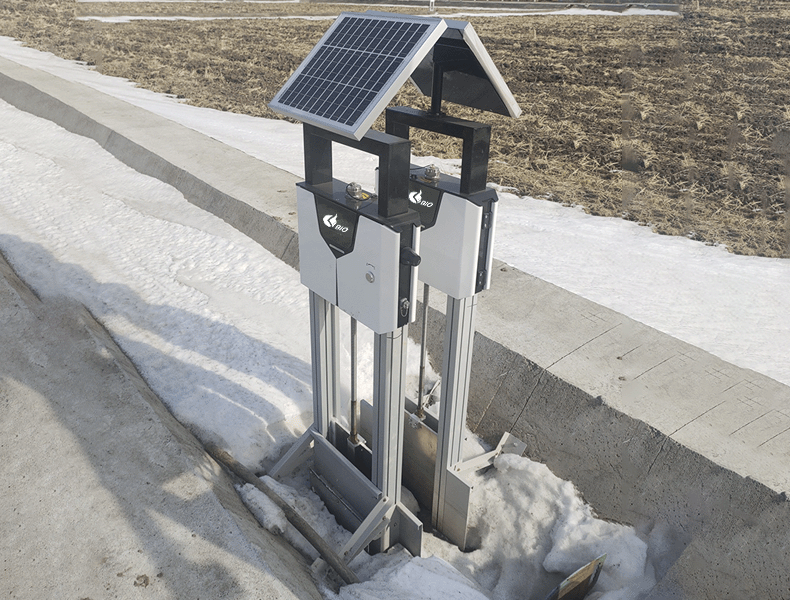 Solar Powered Water Control Station