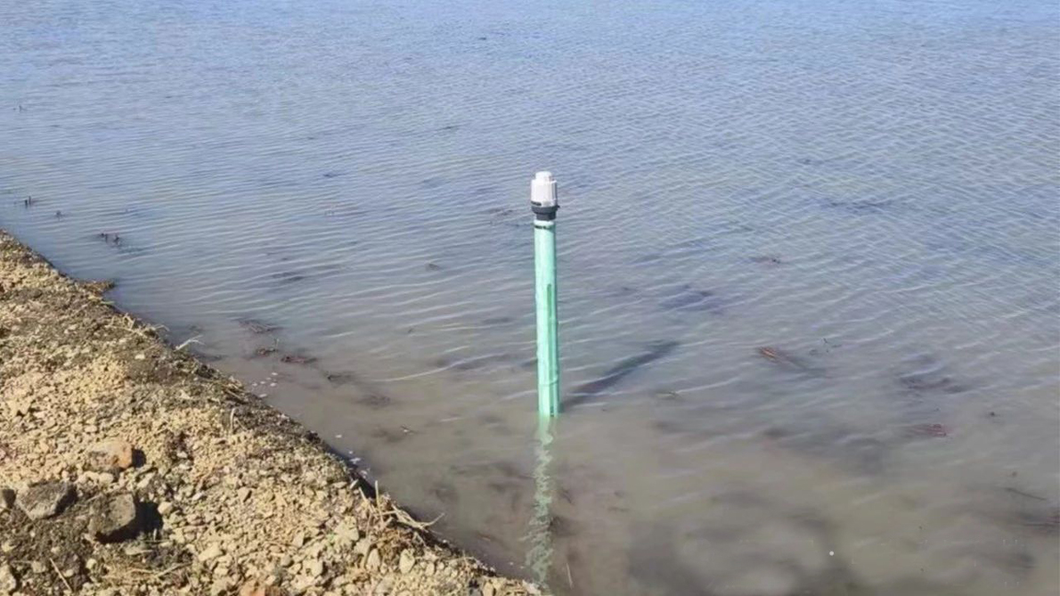 измеритель уровня воды на рисовом поле измеритель уровня воды на рисовом поле