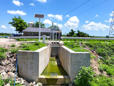 Sluice Gate